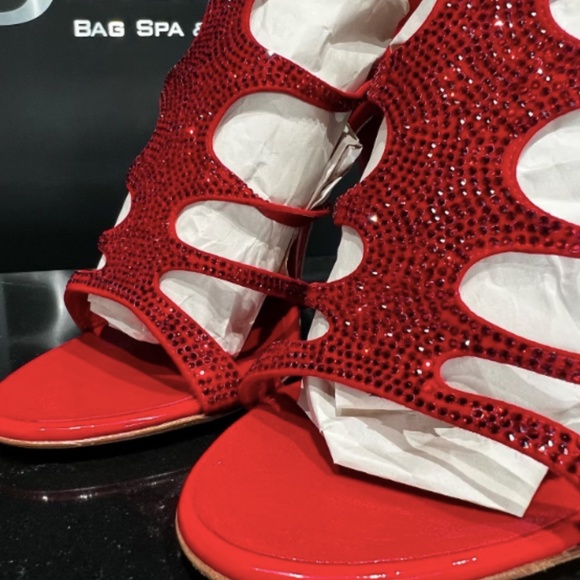 Guiseppe Zanotti Red Sequin Heels - Picture 4 of 8